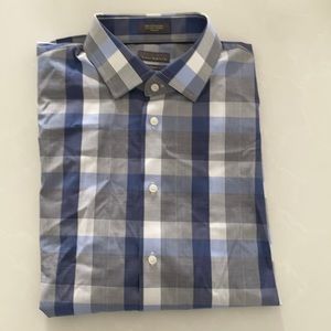 Calibrate men dress shirt. Striped with blues, white and grey.